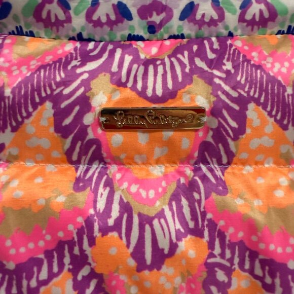 Lilly Pulitzer Essie Masterpiece Down Puffer Vest‎ in Gypset Paradise Engineered - Picture 7 of 10